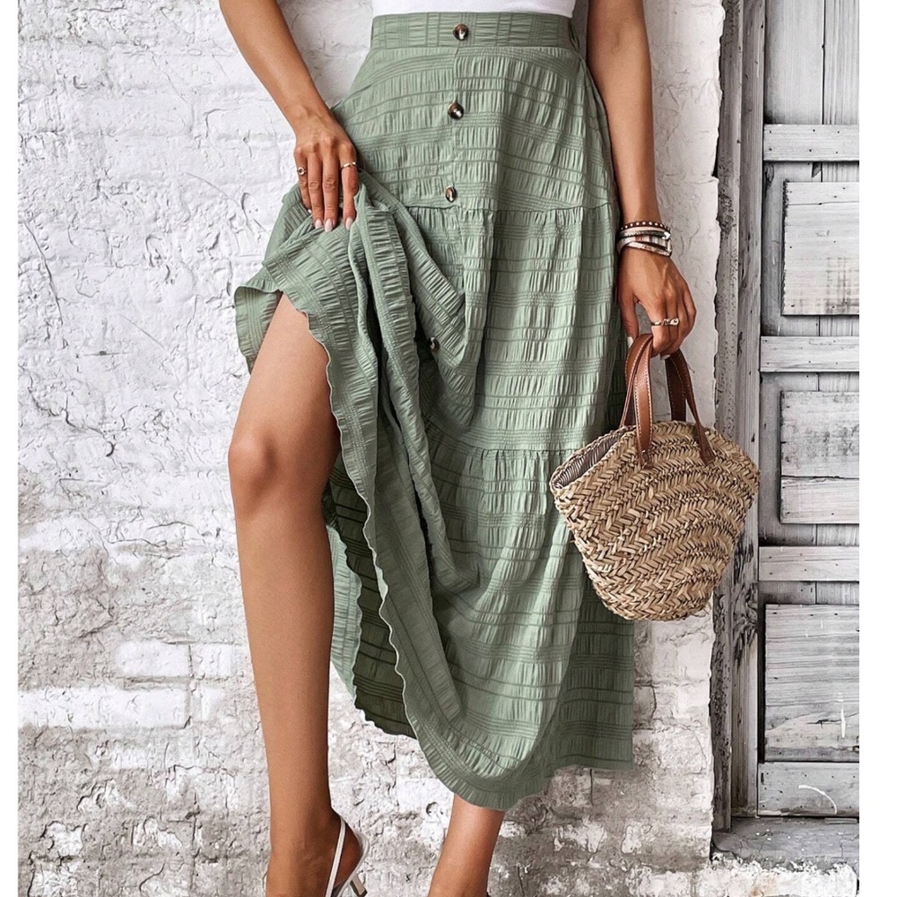 021 Boho Sage Green Button Detail Maxi Skirt - Picture 4 of 4
